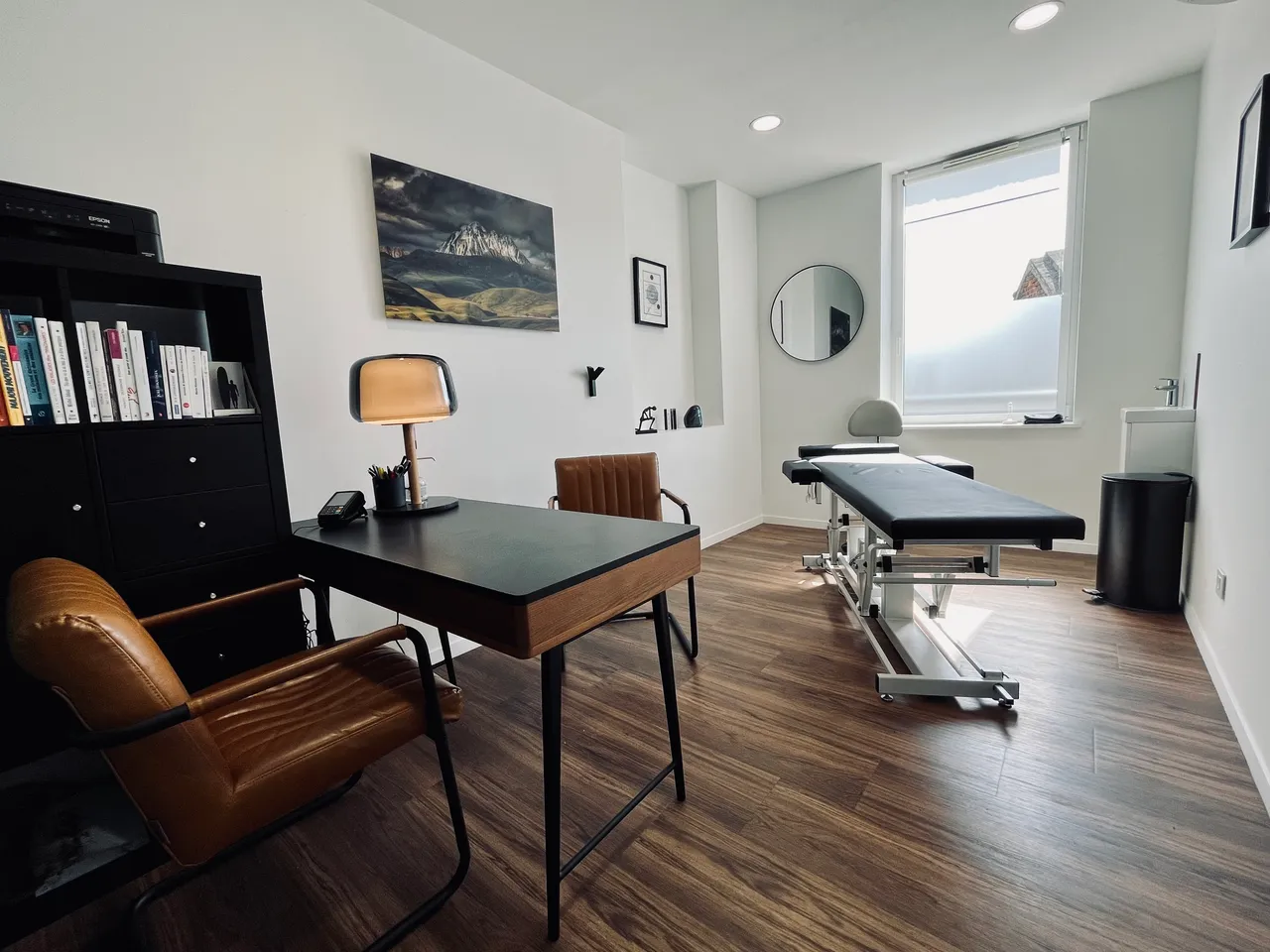 Salle de soins du cabinet d'ostéopathie de Valentin Rémory à Linselles